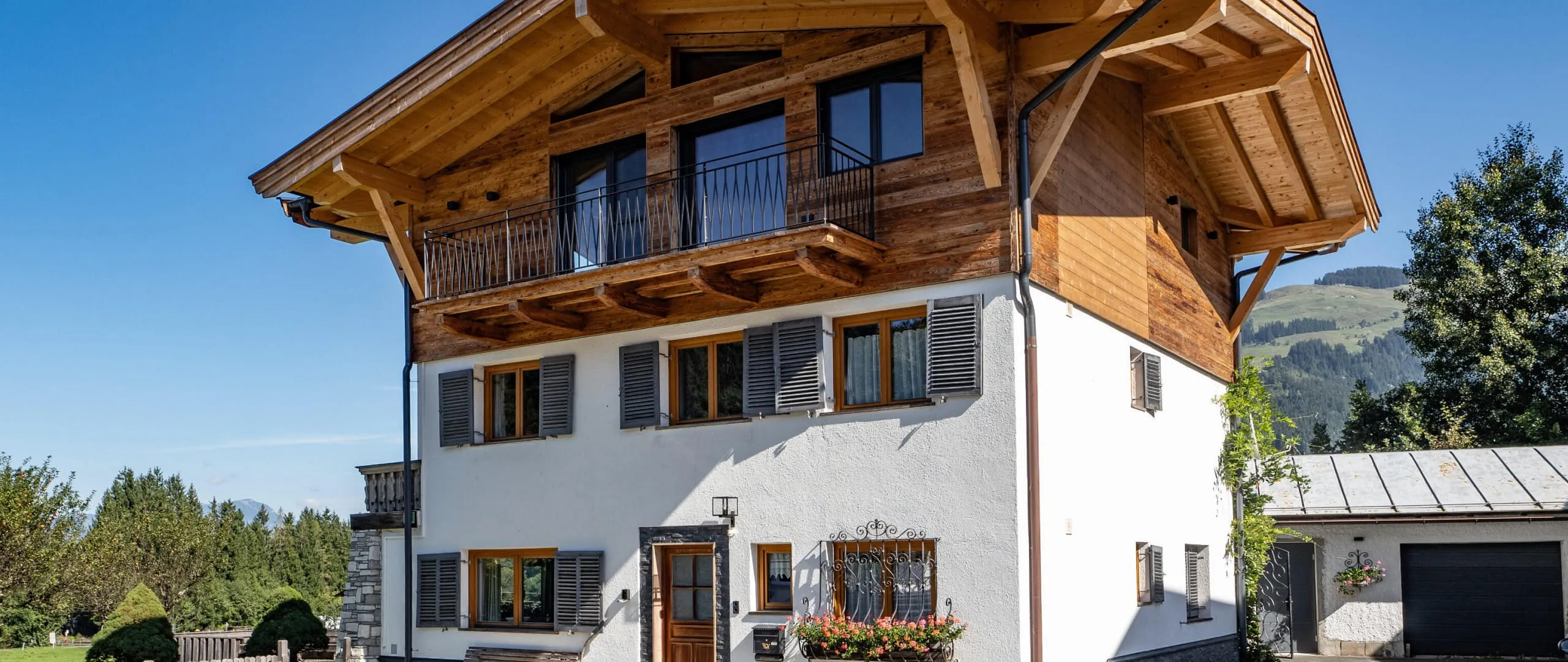 haus_rauter_schmiedboden_1_oberndorf_09_2023_haus_aussen
